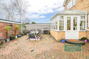 Photo 24- click for photo gallery